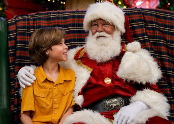 Caxias Shopping entra em clima natalino com programação especial de fim de ano