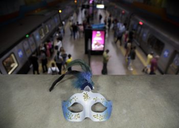 Carnaval 2026: MetrôRio terá funcionamento de 24 horas para desfiles na Sapucaí